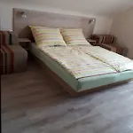 Anna Bathory Apartmanhaz Apartament
