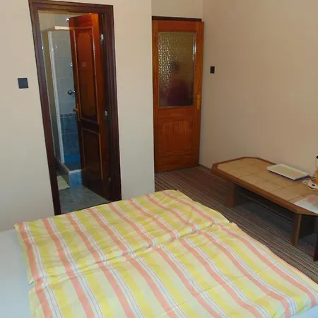 Anna Bathory Apartmanhaz *